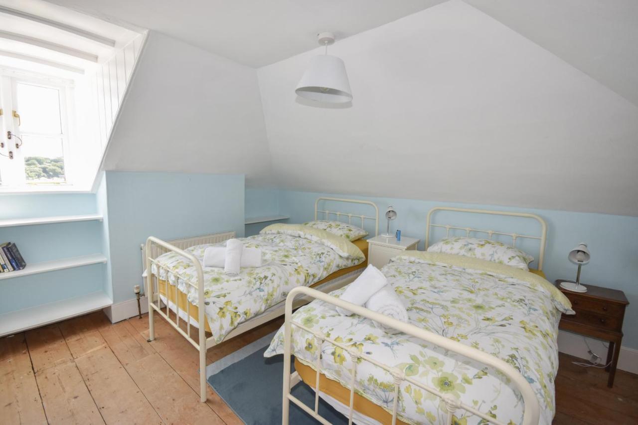 Arden Villa, Sleeps 8, Moments From The Golden Sandy Beach Of Ryde 赖德 外观 照片